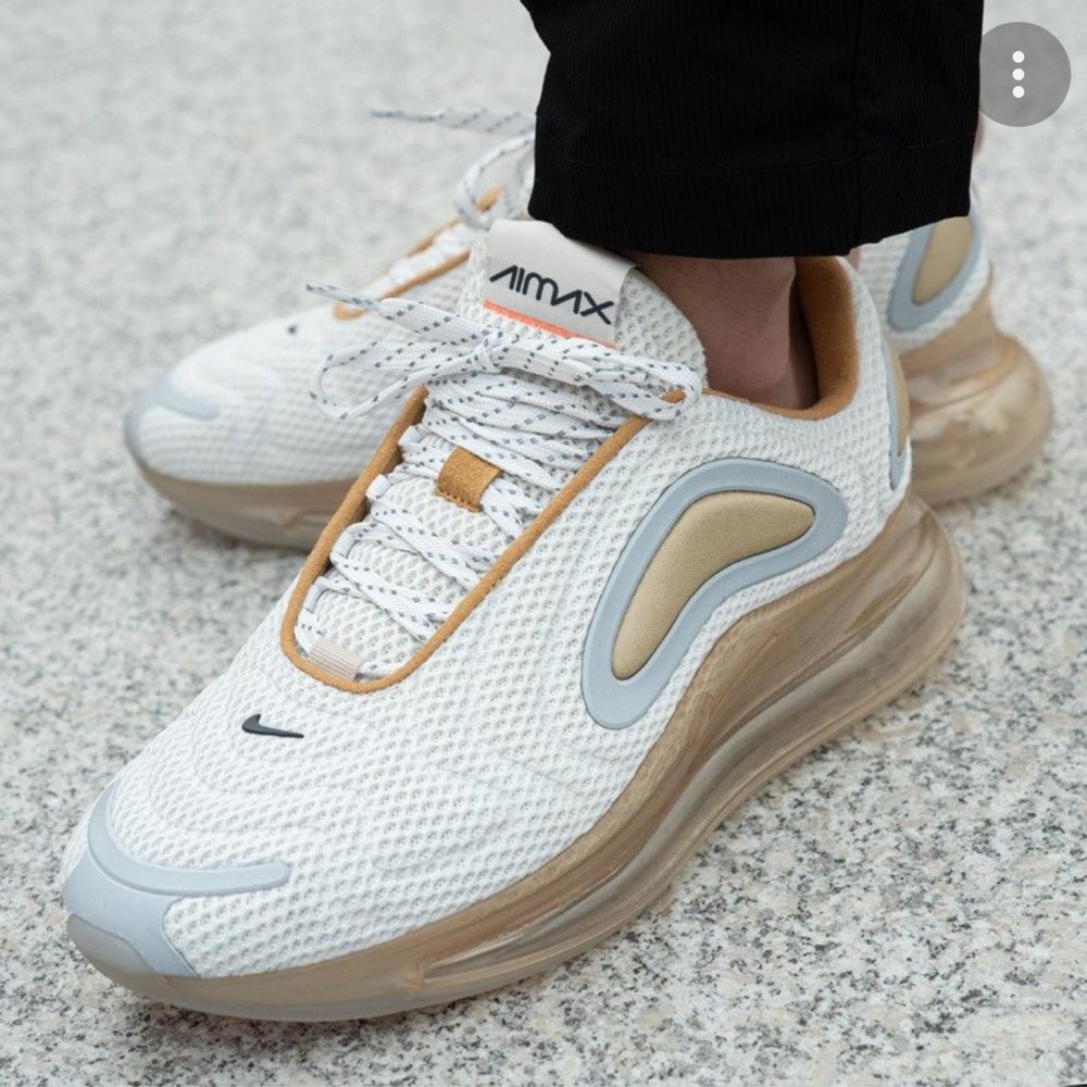 RARE Nike Air Max 720 Pale Vanilla Anthracite - Picture 12 of 12